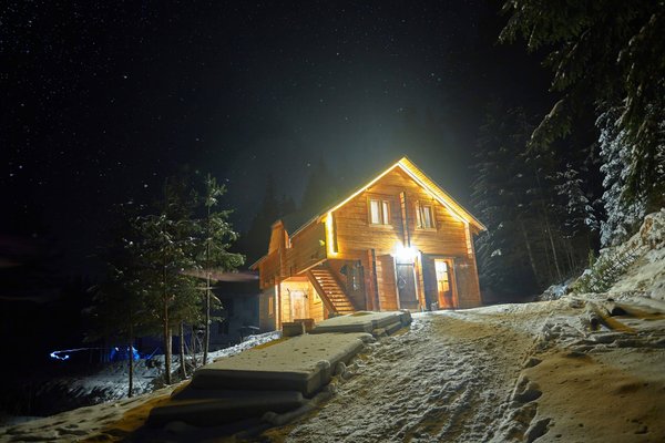 Chalet rental for a romantic weekend away: how do you go about it ?